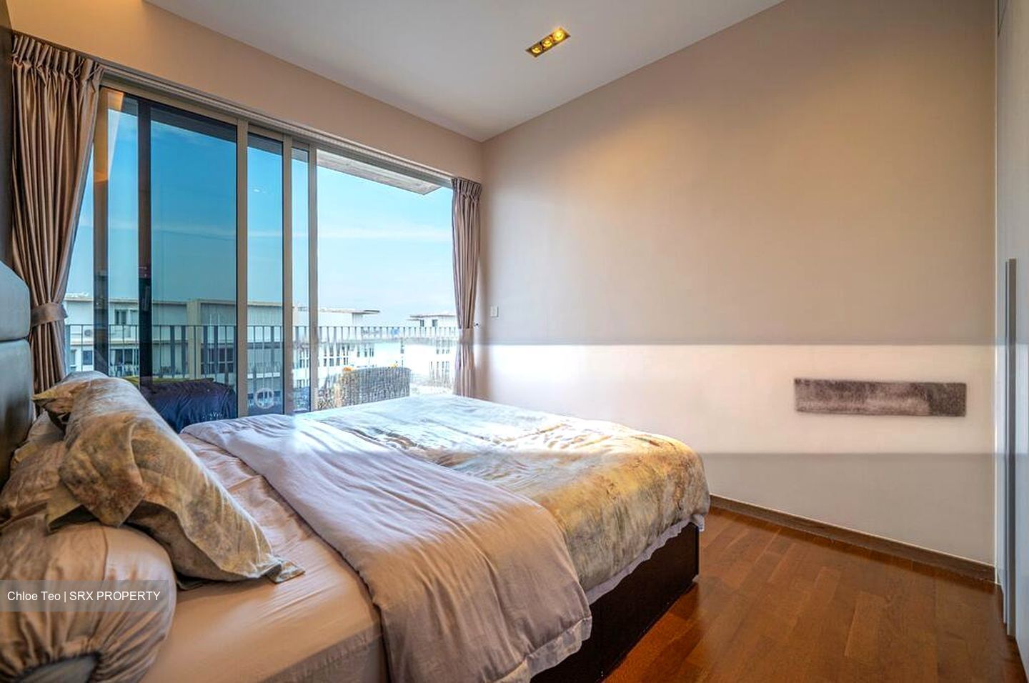 Sea Esta (D18), Condominium #502305031